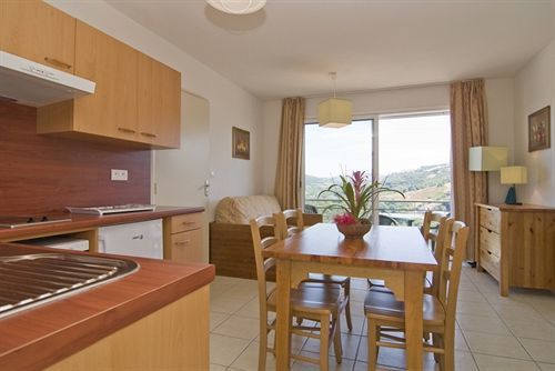 Madame Vacances - Residence La Marquisie Trébas Екстериор снимка