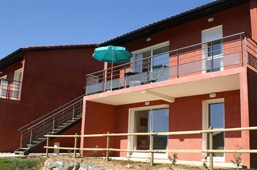 Madame Vacances - Residence La Marquisie Trébas Екстериор снимка
