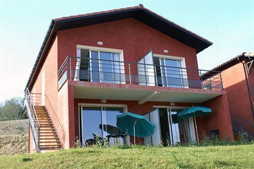 Madame Vacances - Residence La Marquisie Trébas Екстериор снимка
